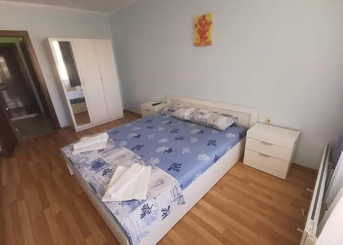 лахабана до плажа в * Pomorie